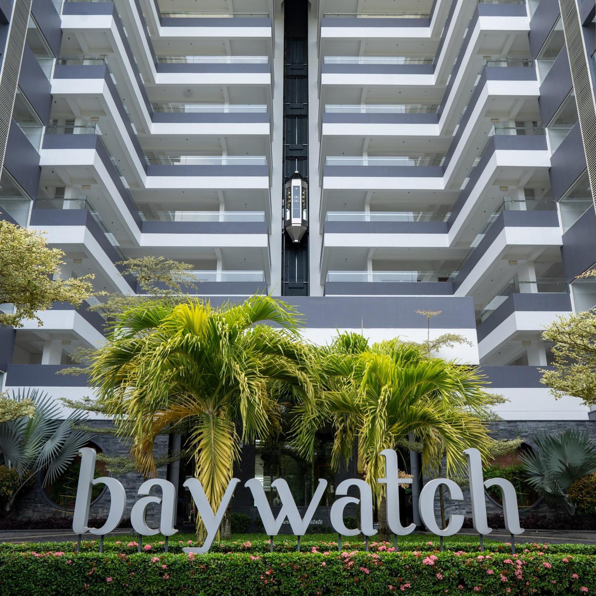 Kent Baywatch Suites Kochi Exterior photo